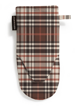 80009-1951-01-10; Finlayson Reino&Aino Patakinnas Ruskea / 15x30 cm