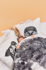 60136-5391-01-10_1; Finlayson Selviytyjät Tyynyliina Musta / Valkoinen / 50x60 cm