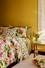 60682-5484-01-05_1; 60652-5484-01-06_1; Finlayson Ihana Pussilakanasetti Keltainen / Vihreä / Punainen / 150x210 + 50x60 cm