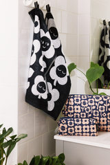 80250-5492-02-05_1; Finlayson Kukkariemu Toilettilaukku Tummansininen / Roosa / 28x20 cm