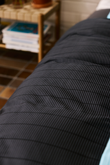 60692-4292-13-05_2; 60712-4292-13-06_2; Finlayson Ruoko Satiinipussilakanasetti Musta / Harmaa / 150x210 + 50x60 cm