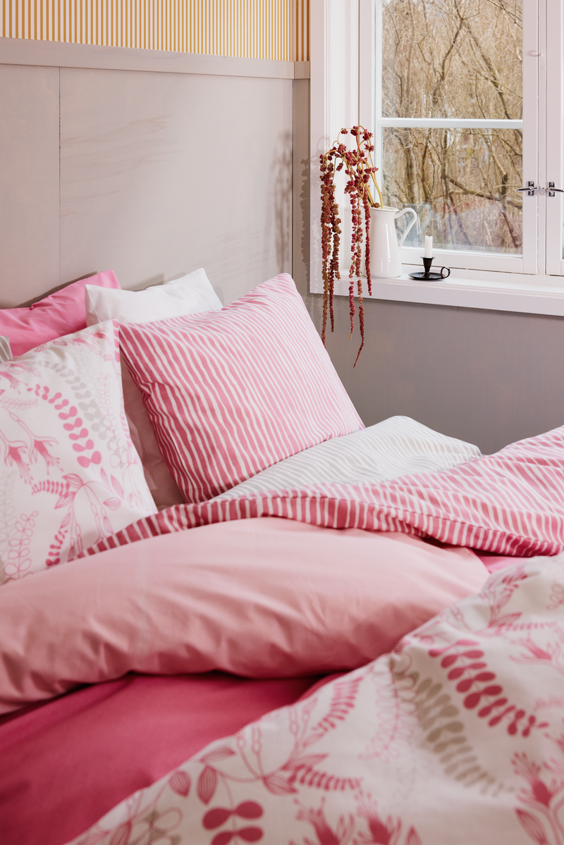 60136-5238-08-10_1; Finlayson Tiuhta Tyynyliina Malva / 50x60 cm 