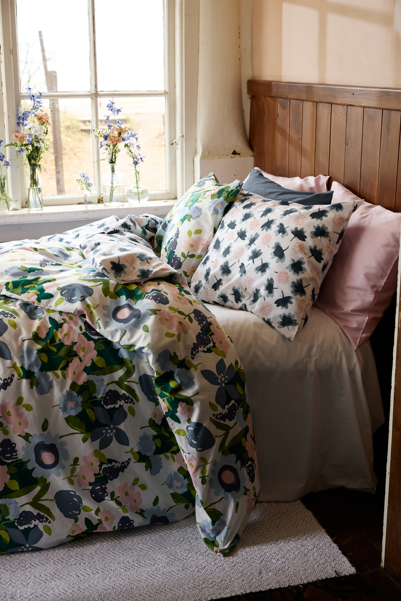 60652-5484-02-06_1; Finlayson Ihana Pussilakanasetti Sininen / Vihreä / Vaaleanpunainen / 150x210 + 50x60 cm 