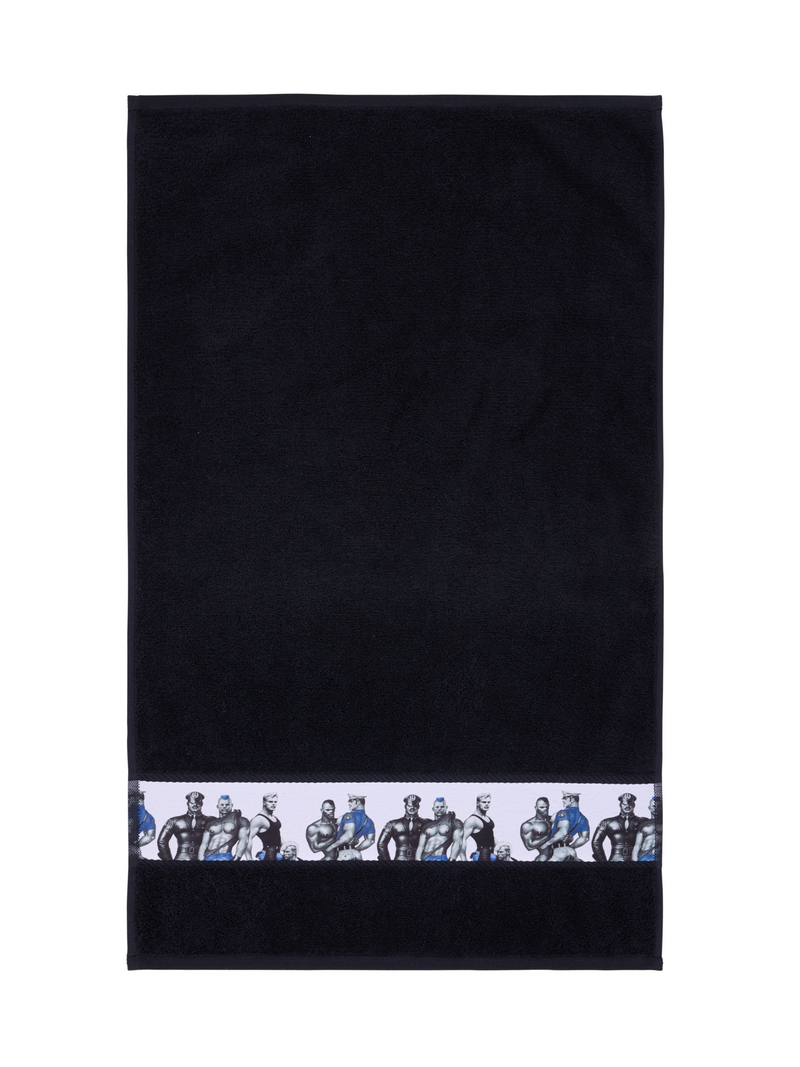 70154-4864-01-12_2; Finlayson Tom of Finland Blue Squad Käsipyyhe Musta / 50x80 cm 